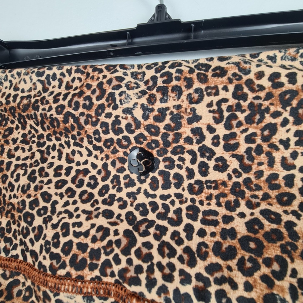 Scorpio Sol High Waist Cheetah Print Soft Leggings Large‎ Tapered Leg Pocket - Picture 7 of 9